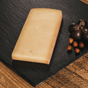 Bergkäse 24 Monate gereift – 300 g | Österreichischer Hartkäse aus Heumilch | Laktosefrei - kumitzborgo.shop
