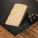 Heumilch Kräuterkäse – 300 g | Schnittkäse mit Kräutermantel | Aus thermisierter Heumilch g.t.S. | 50 % F.i.T. - kumitzborgo.shop