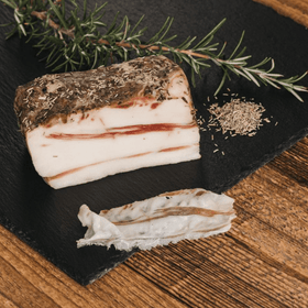 Lardo vom Wollschwein – 250 g | Feinwürziger Rückenspeck aus Österreich - kumitzborgo.shop